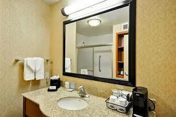 Hotel Hampton & East 3*