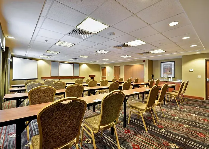 Hotel Hampton & East Tucson
